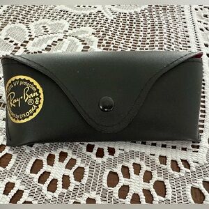 Ray Ban case